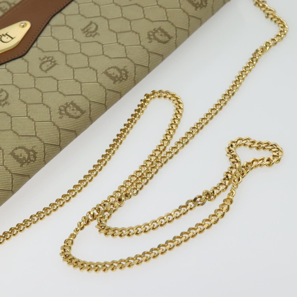 Christian Dior Vintage Honeycomb Chain Canvas Beige Canvas Bag (Pre-Owned)
