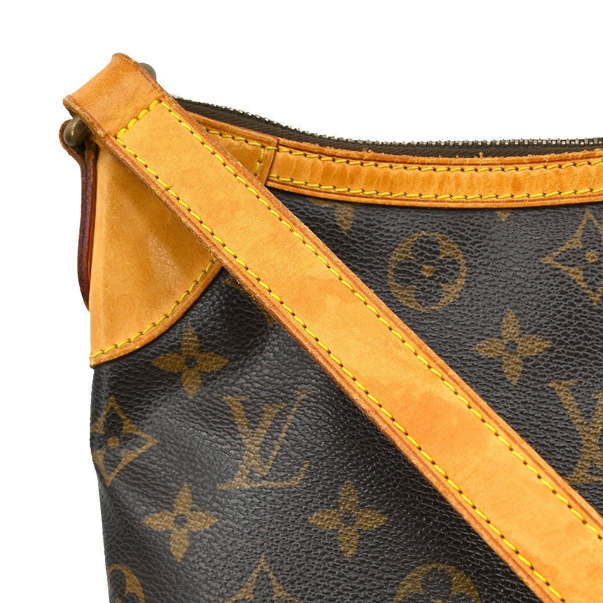 Louis Vuitton Odeon Monogram Canvas Brown Canvas Shoulder Bag Bag (Pre-Owned)
