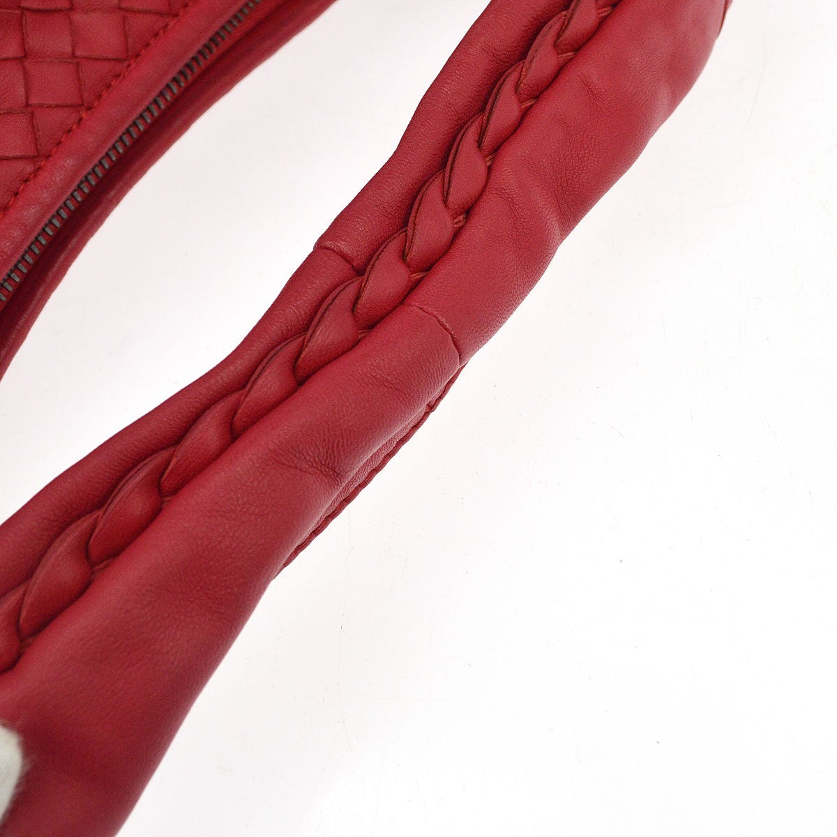 Bottega Veneta Veneta Plisse Hobo Intrecciato Nappa Red Leather Shoulder Bag Bag (Pre-Owned)