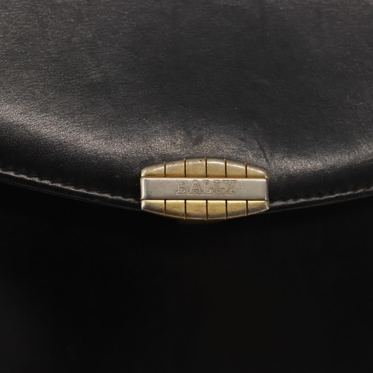 Bally Vintage Leather Black Leather Shoulder Bag Bag (Pre-Owned)