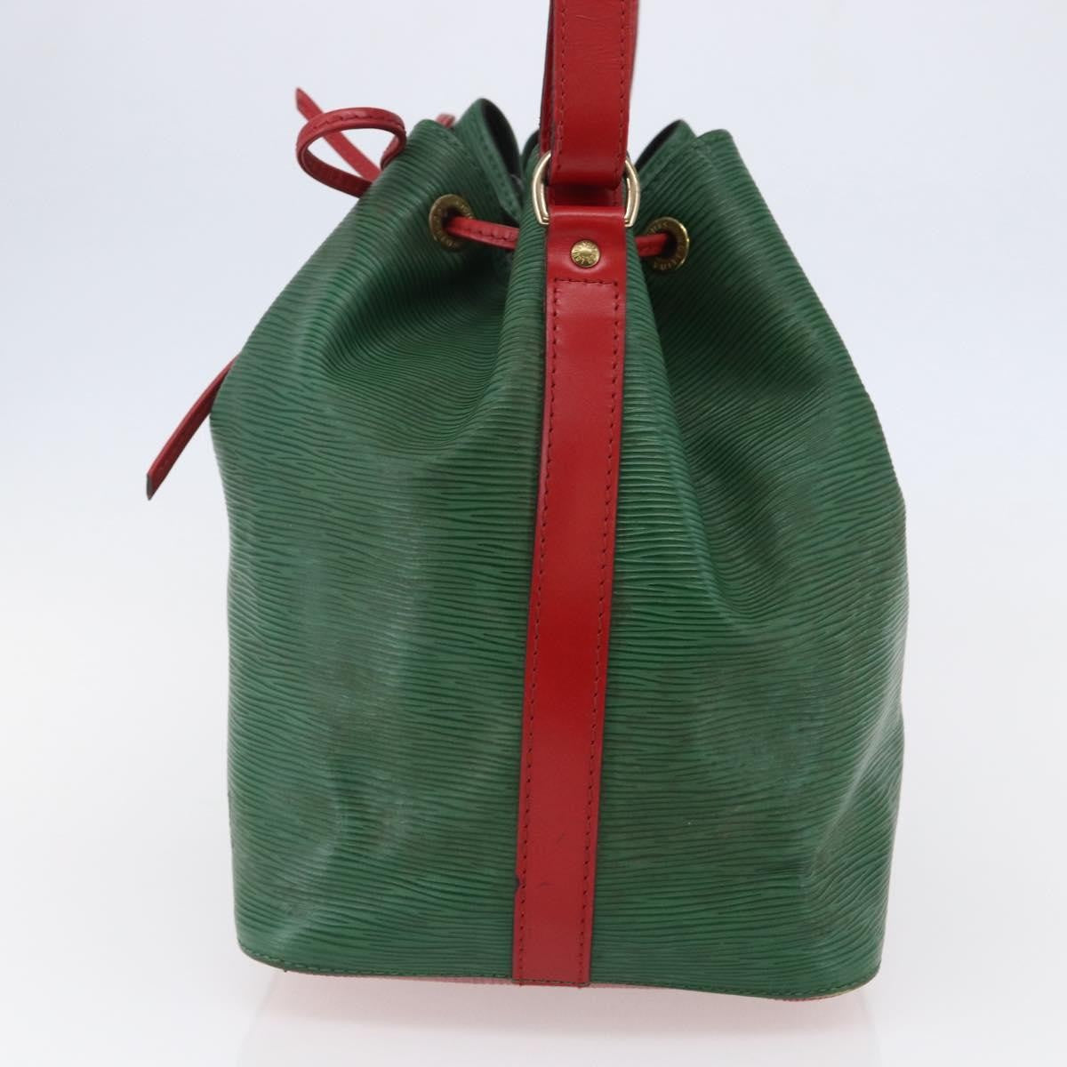 Louis Vuitton Petit Noe Two Tone Epi Leather Green Leather Bag (Pre-Owned)