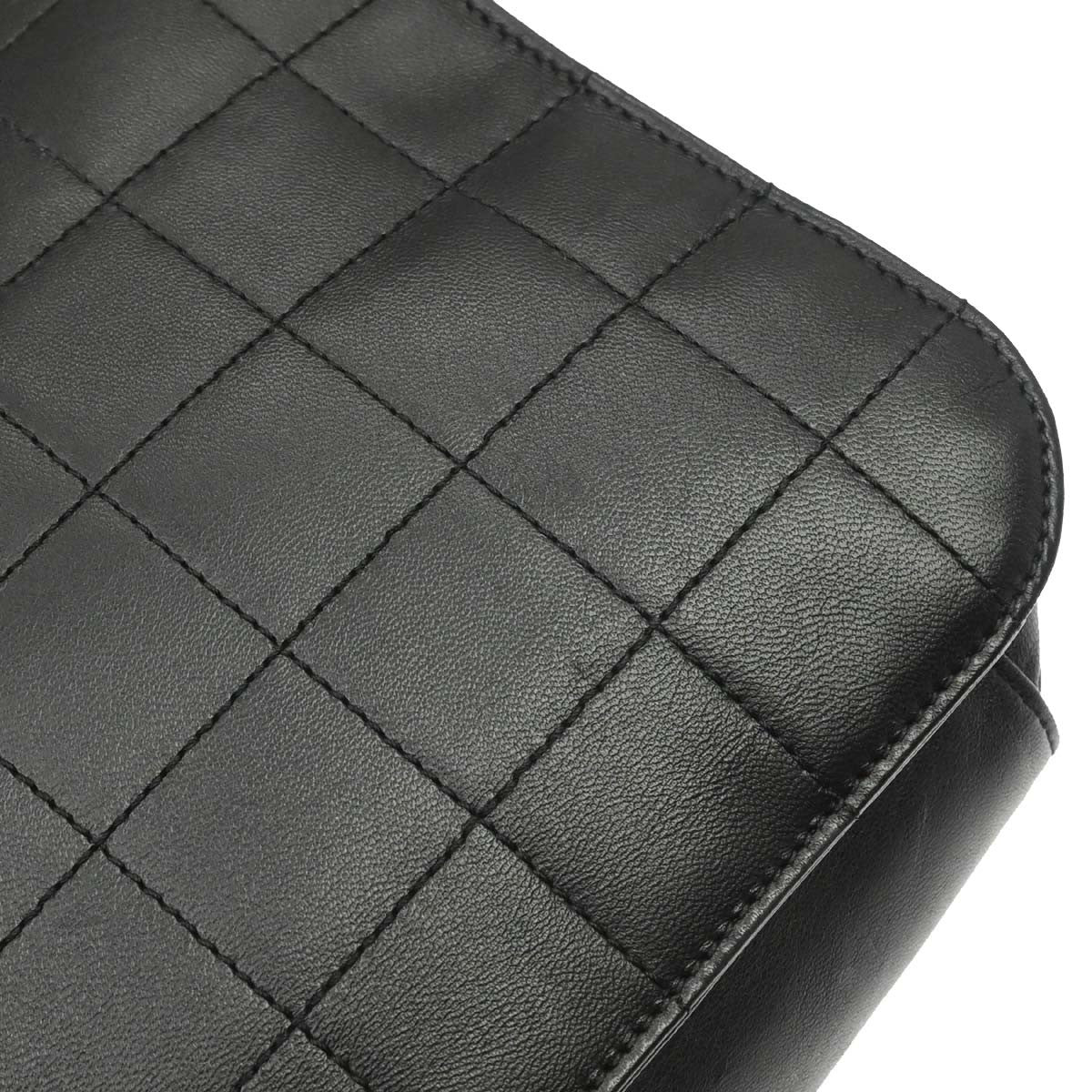 Chanel Chocolate Bar Cc Tote Quilted Leather Black Leather Tote Bag Bag (Pre-Owned)