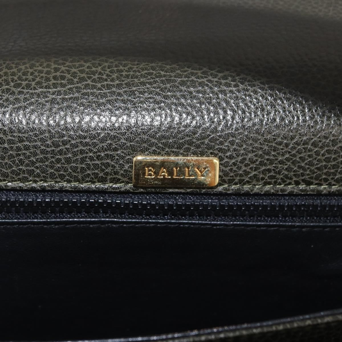 Bally Handbag Leather Green Leather Handbag (Pre-Owned)