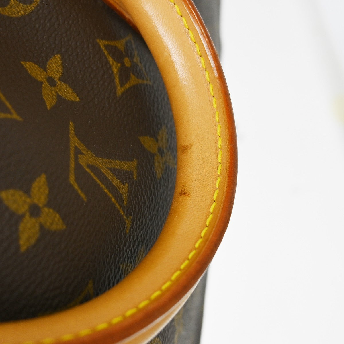 Louis Vuitton Keepall Monogram Canvas Brown Canvas Travel Bag Bag (Pre-Owned)
