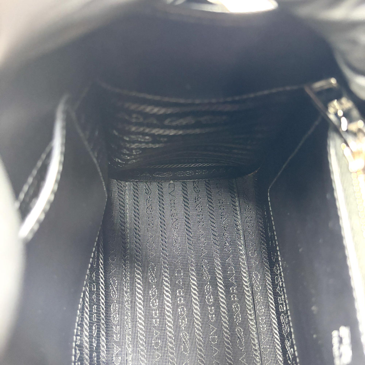 Prada Monochrome Saffiano Leather Navy Leather Tote Bag Bag (Pre-Owned)