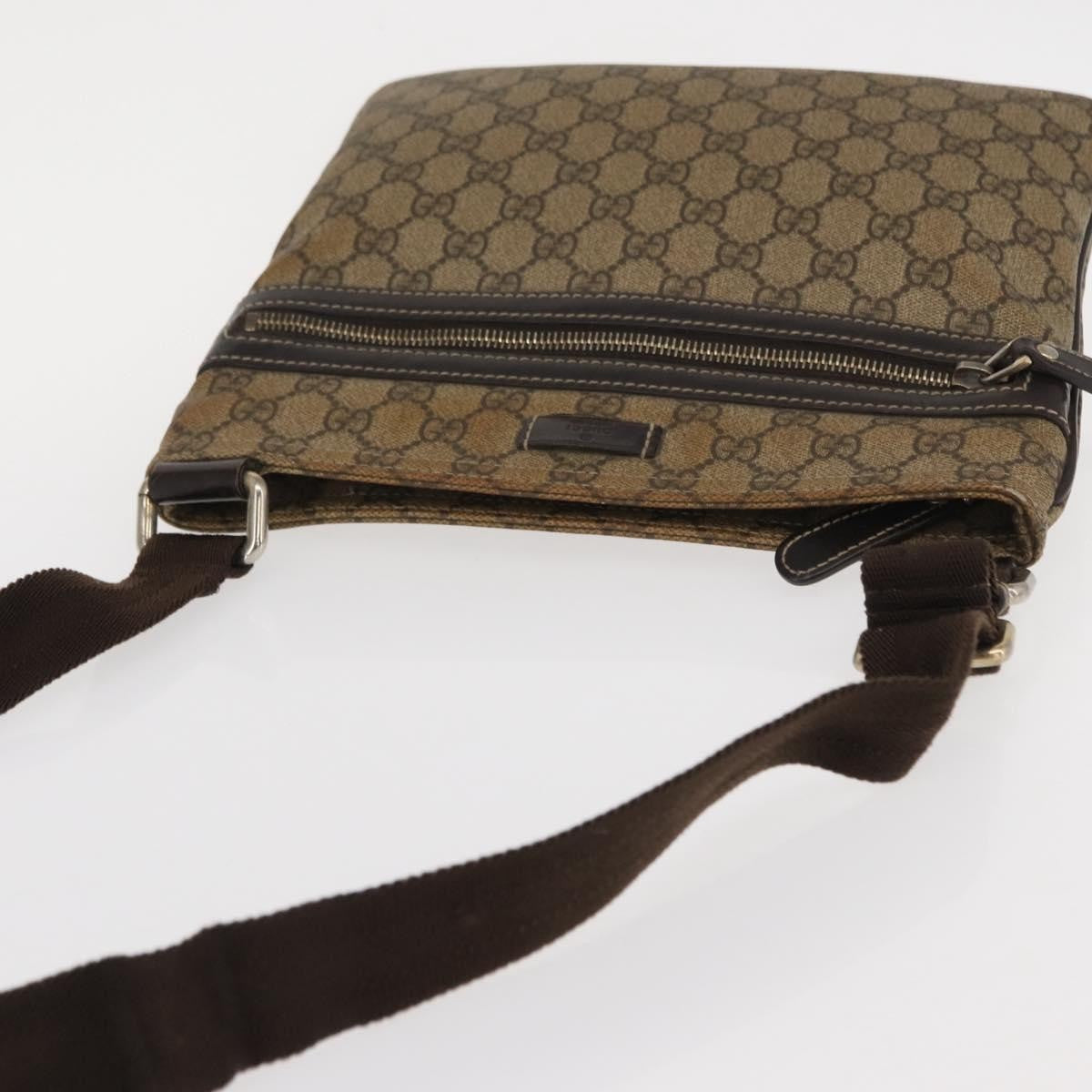 Gucci Flat Messenger Gg Coated Canvas Beige Pvc Shoulder Bag Bag (Pre-Owned)