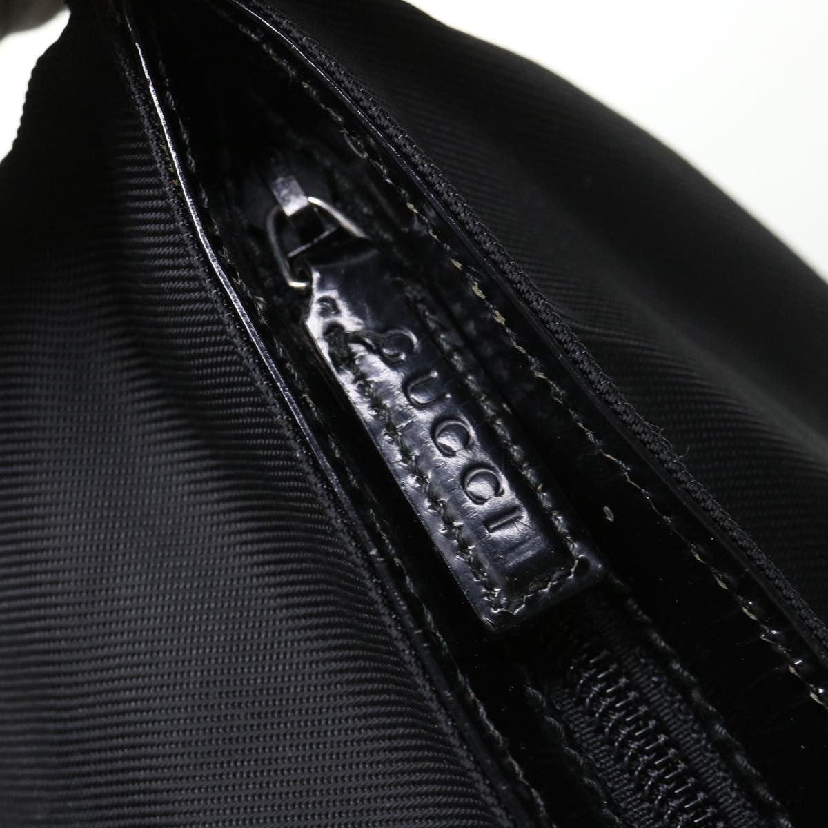 Gucci Boston Nylon Black Nylon Travel Bag Bag (Pre-Owned)