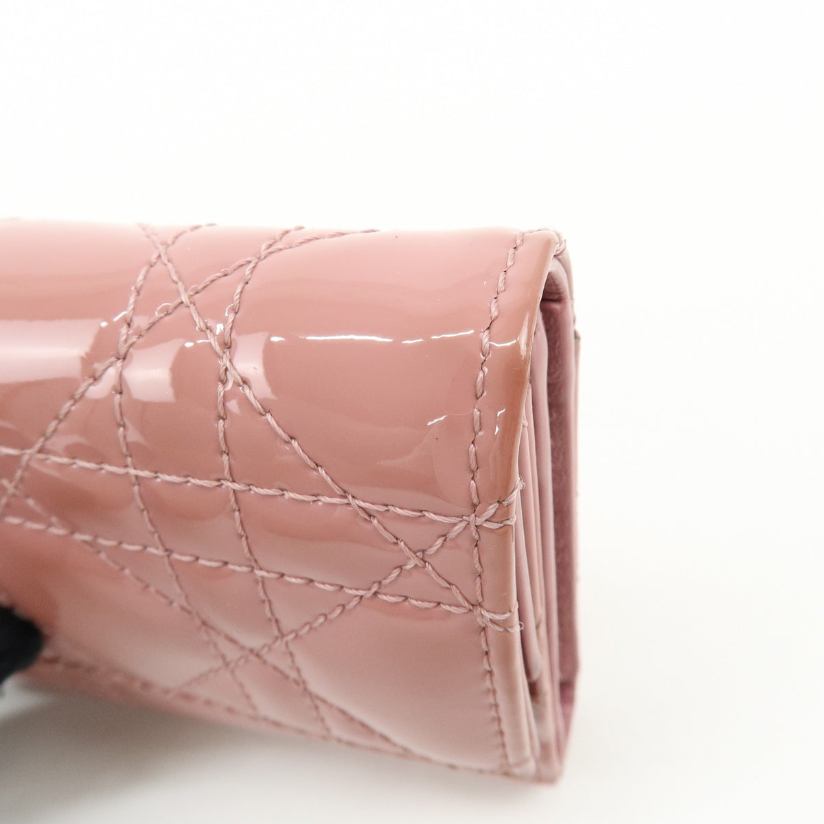 Christian Dior Lady Dior Cannage Quilt Leather Pink Patent_Leather Wallets Accessory (Pre-Owned)