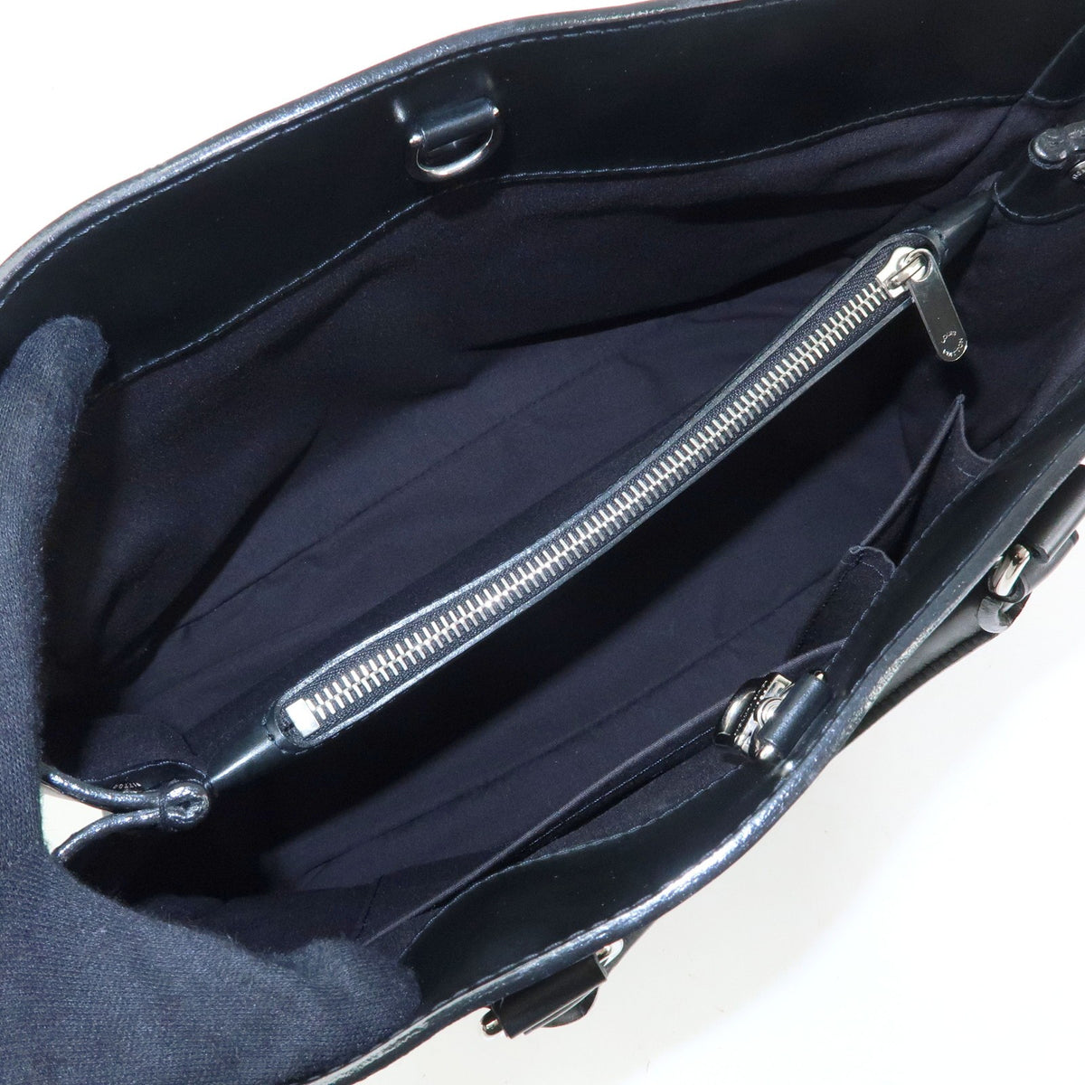 Louis Vuitton Passy Epi Leather Black Leather Tote Bag Bag (Pre-Owned)