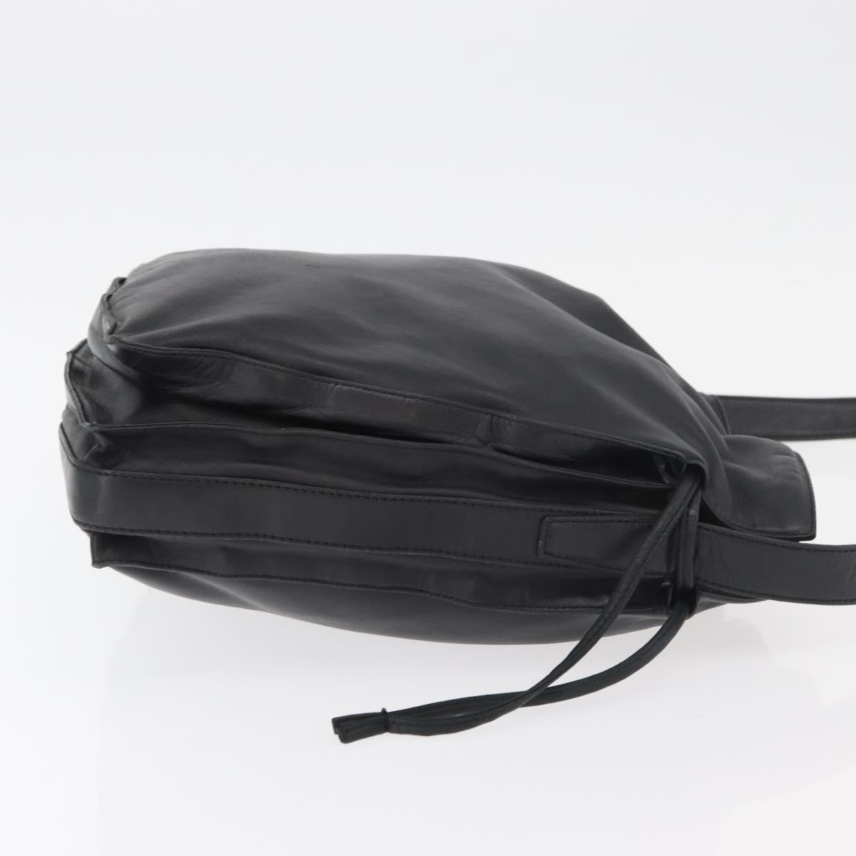 Loewe Flamenco Leather Black Leather Shoulder Bag Bag (Pre-Owned)