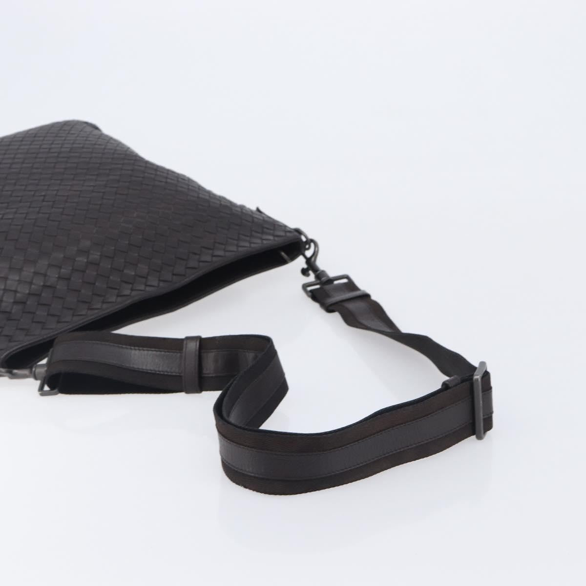 Bottega Veneta Flat Messenger Intrecciato Nappa Black Leather Handbag (Pre-Owned)