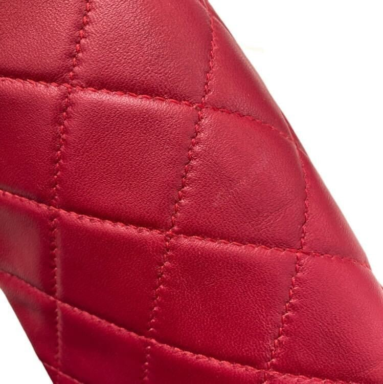 Chanel Hula Hoop Quilted Lambskin Red Leather Handbag (Pre-Owned)