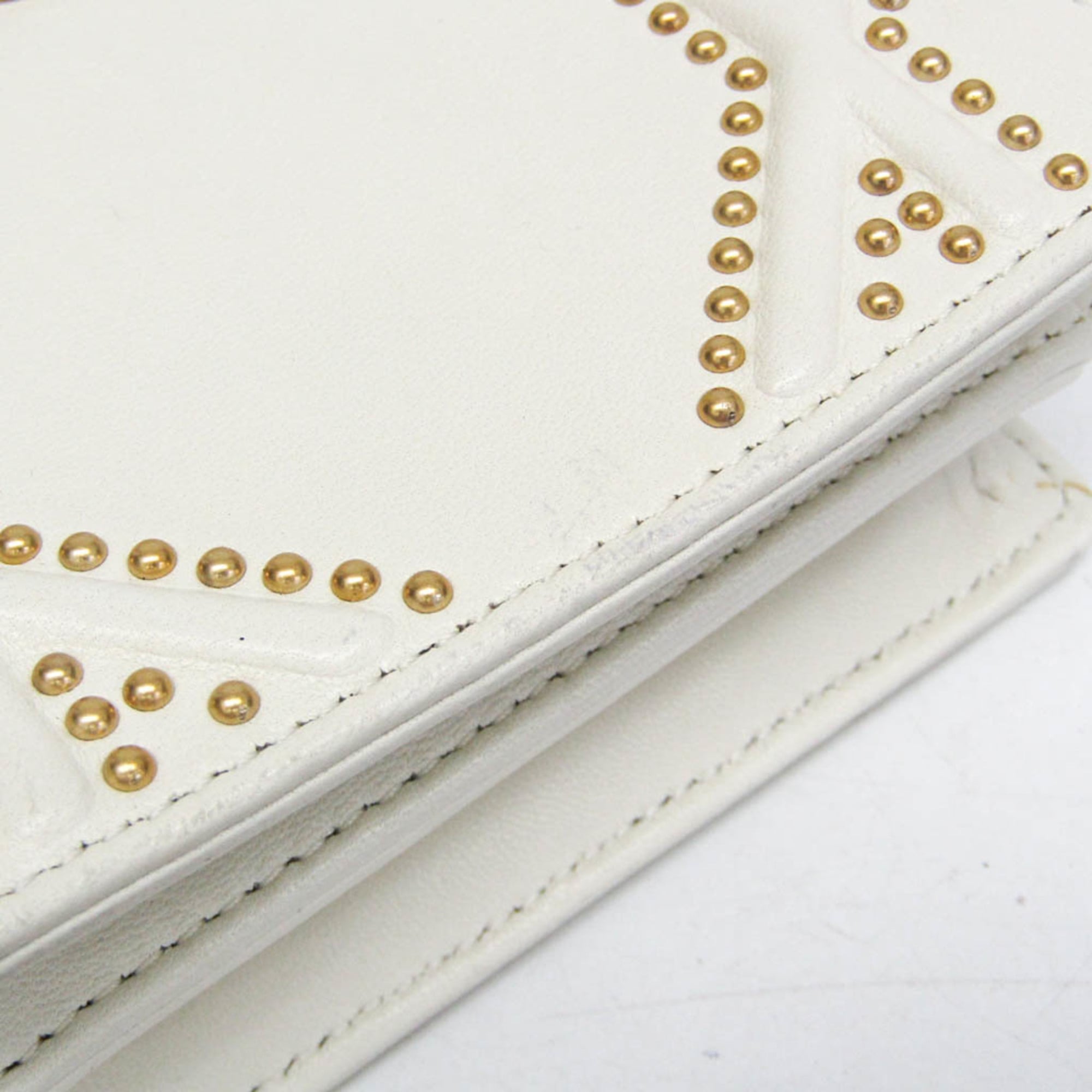 Christian Dior Diorama Vertical Clutch On Chain Studded Leather White Leather Clutche & Pouche Bag (Pre-Owned)