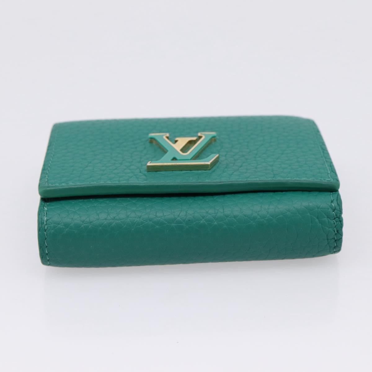 Louis Vuitton Capucines Leather Green Leather Wallets Accessory (Pre-Owned)