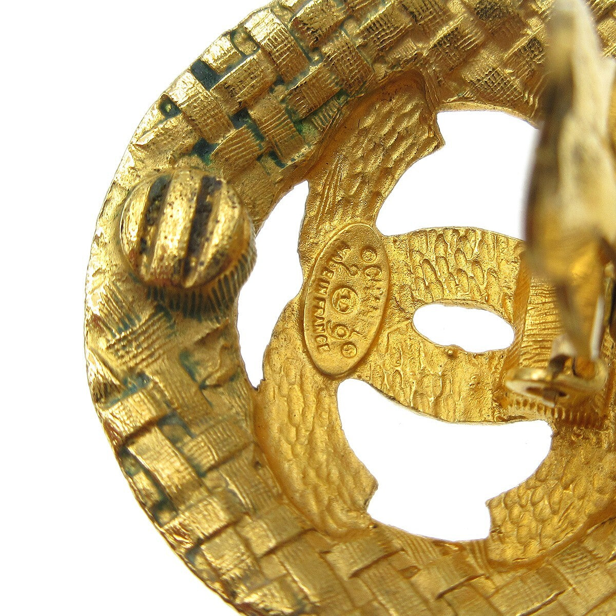 Chanel Vintage Cc Round Cutout Clip-On Metal Gold Gold_Plated Earrings Jewelry (Pre-Owned)