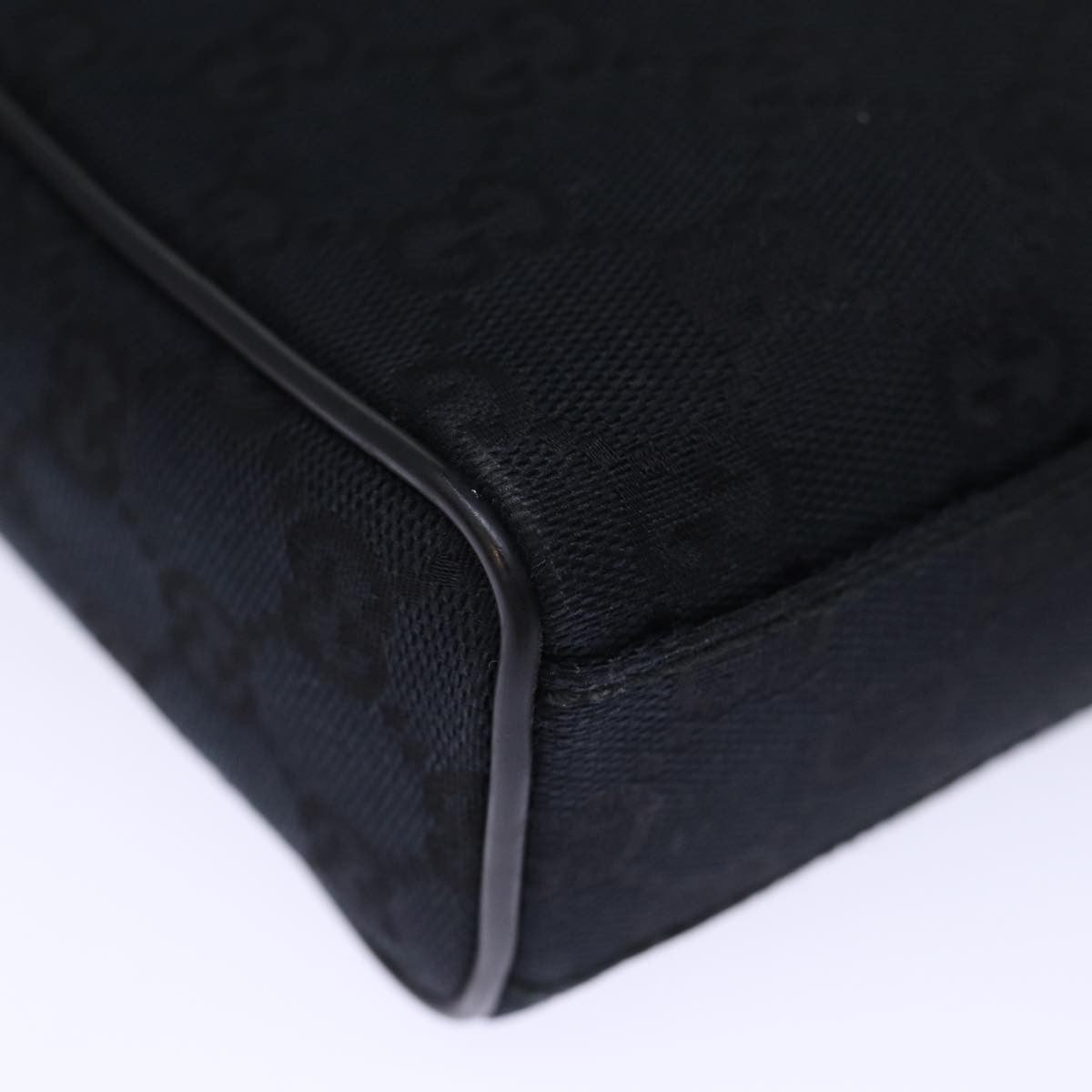 Gucci Gg Canvas Canvas Black Canvas Clutche & Pouche Bag (Pre-Owned)