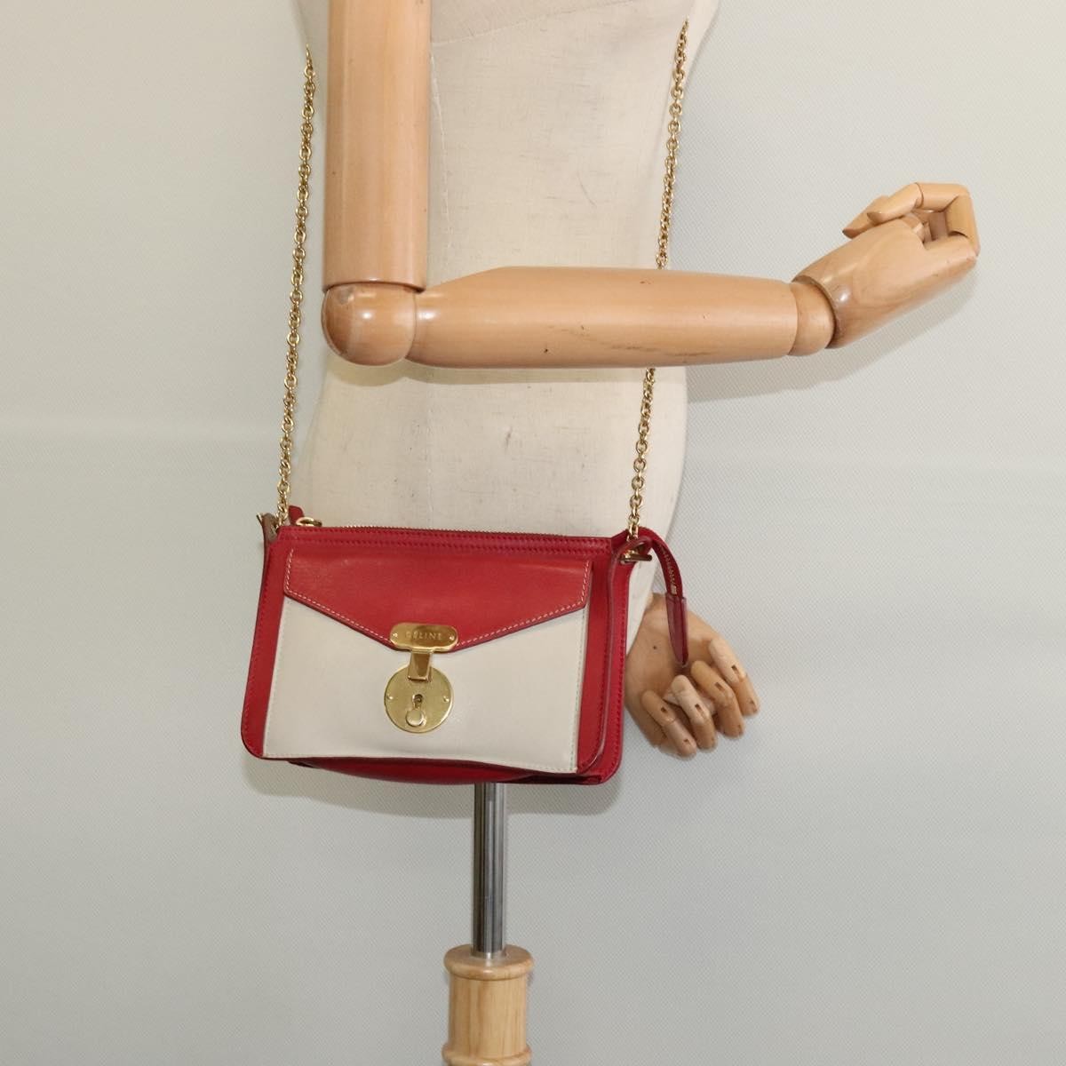 Celine Shoulder Leather Red Leather Shoulder Bag Bag (Pre-Owned)
