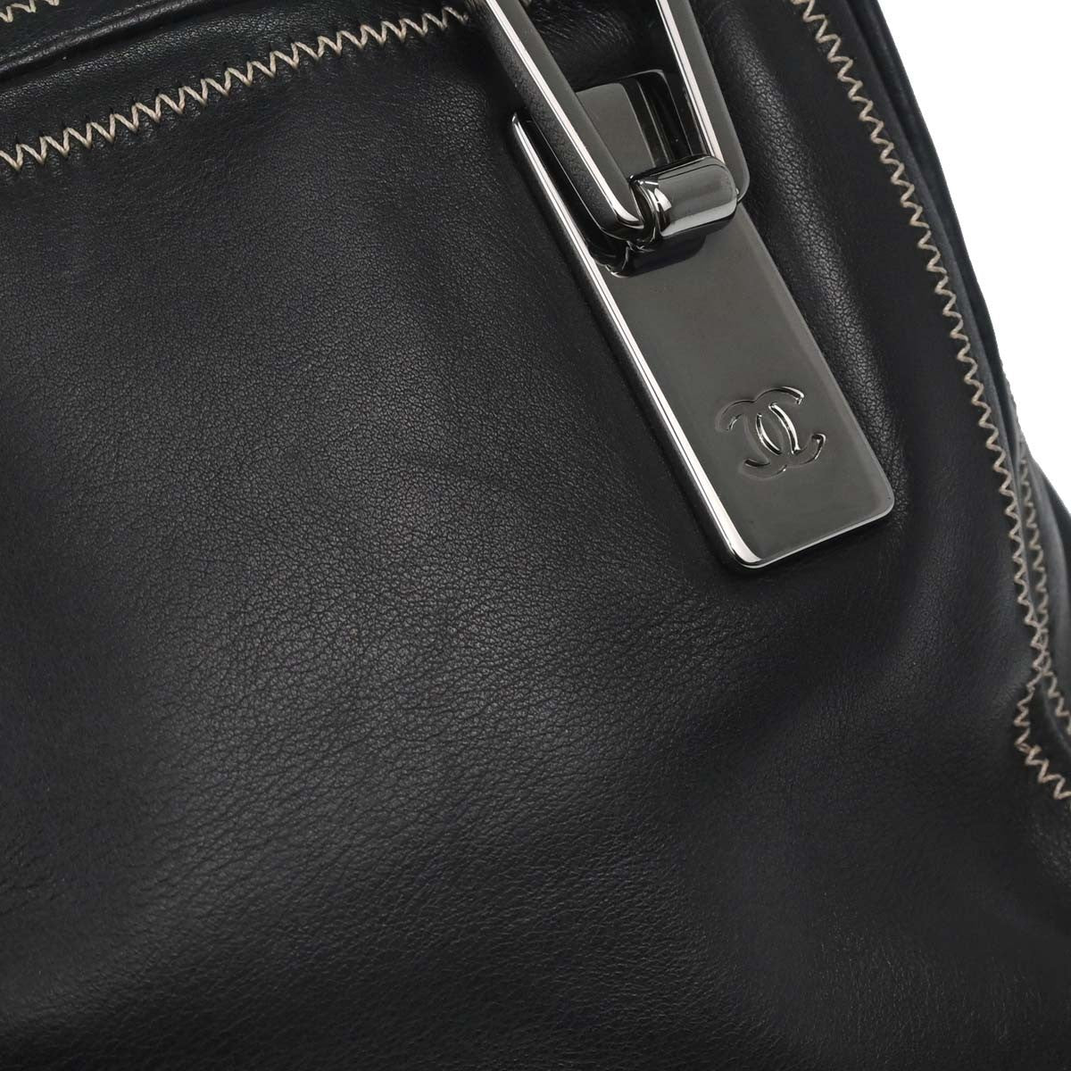 Chanel Cc Bowler Leather Black Leather Handbag (Pre-Owned)