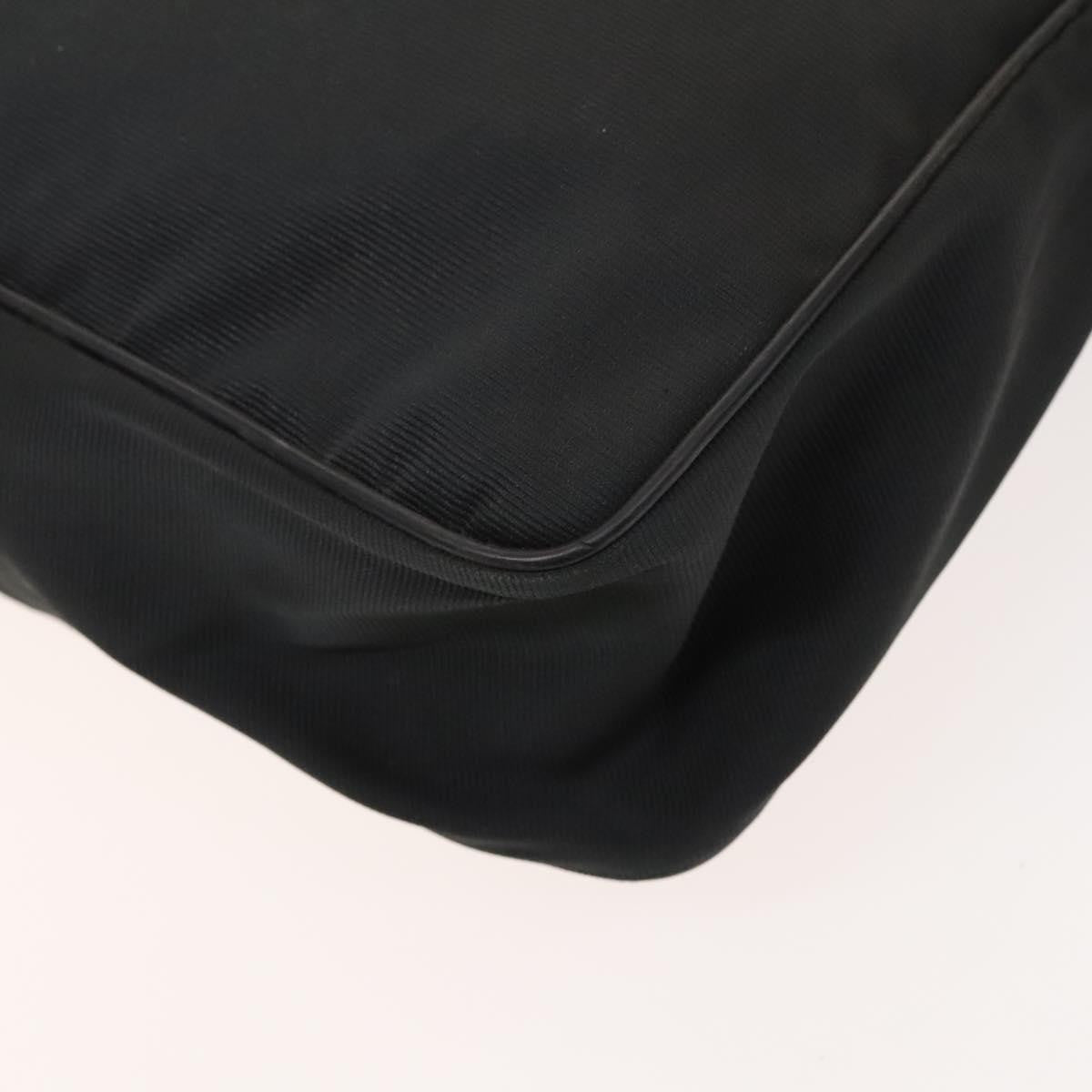 Fendi Vintage Nylon Black Nylon Shoulder Bag Bag (Pre-Owned)