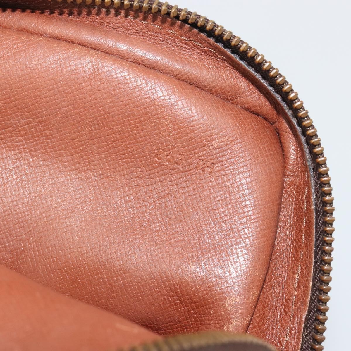 Louis Vuitton Amazone Monogram Brown Canvas Shoulder Bag Bag (Pre-Owned)