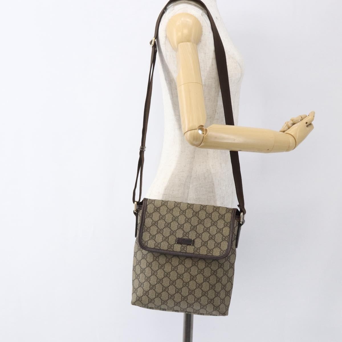 Gucci Flap Messenger Gg Coated Canvas Beige Canvas Shoulder Bag Bag (Pre-Owned)