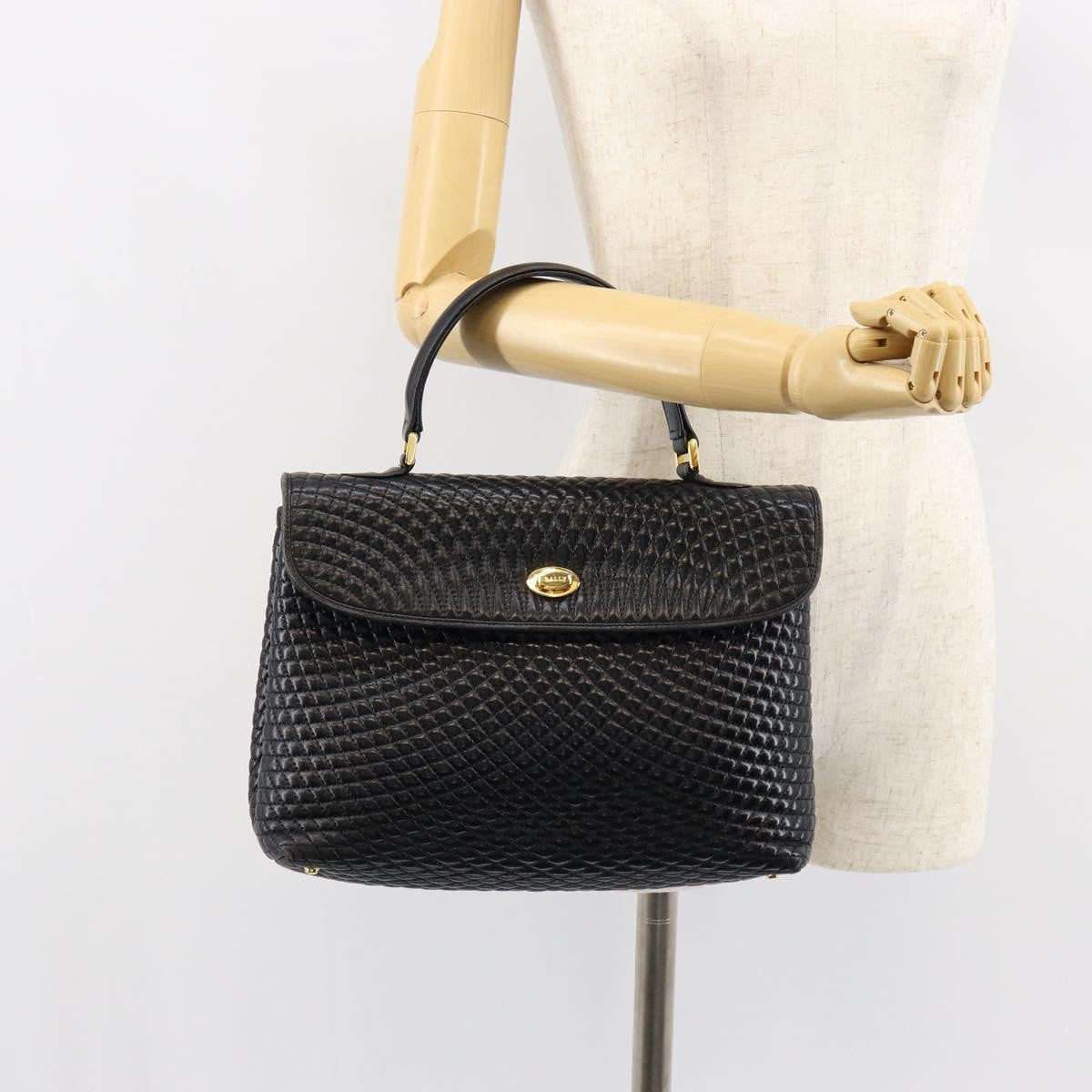 Bally Vintage Quilted Leather Black Leather Handbag (Pre-Owned)