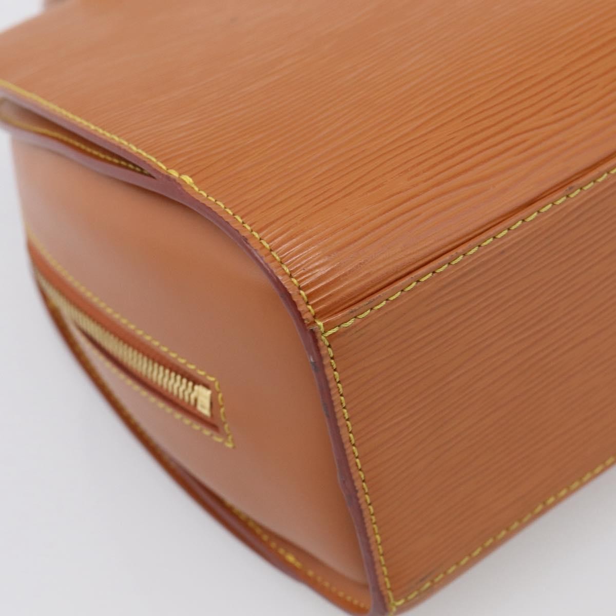 Louis Vuitton Pont Neuf Epi Leather Gold Leather Handbag (Pre-Owned)
