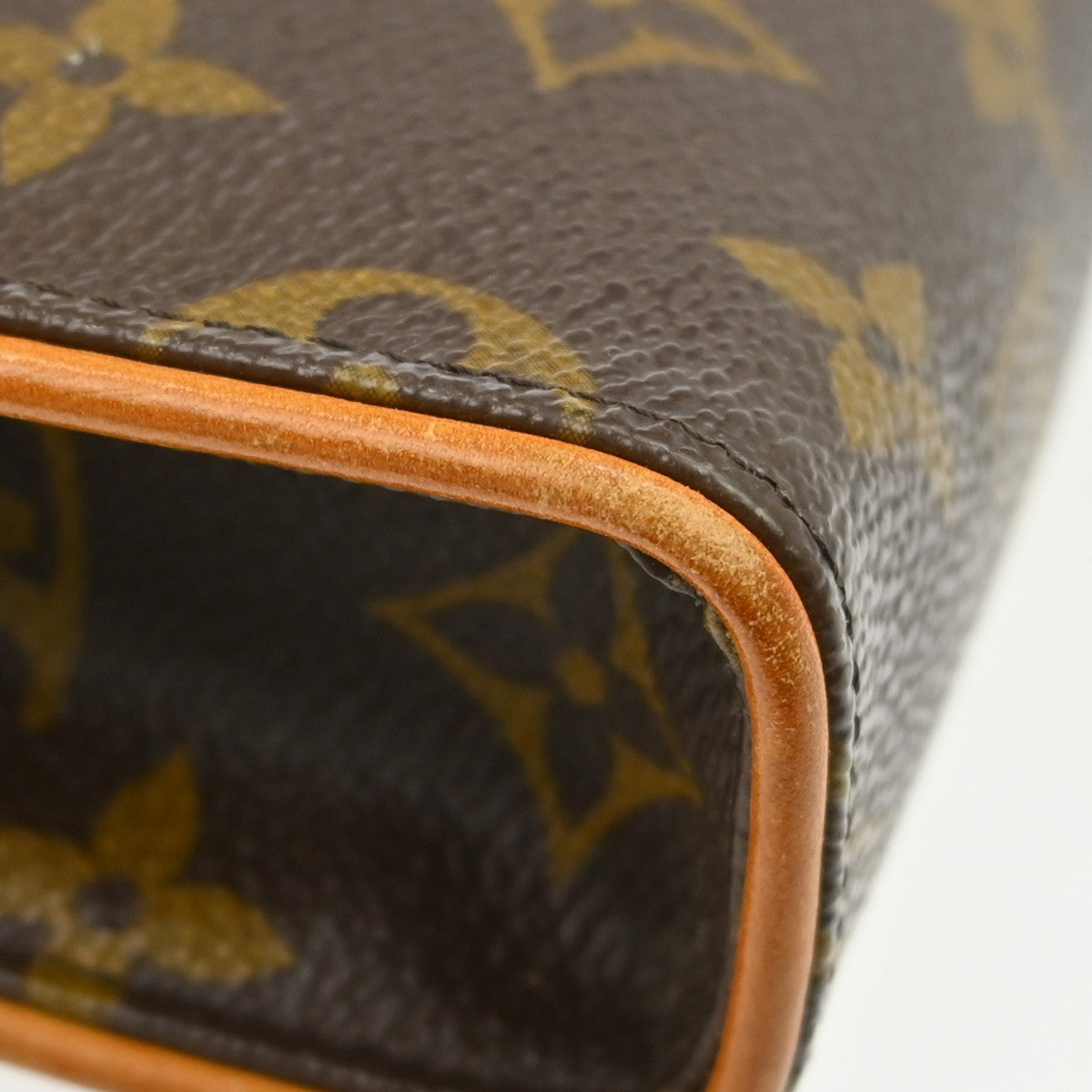 Louis Vuitton Florentine Canvas Brown Canvas Clutche & Pouche Bag (Pre-Owned)
