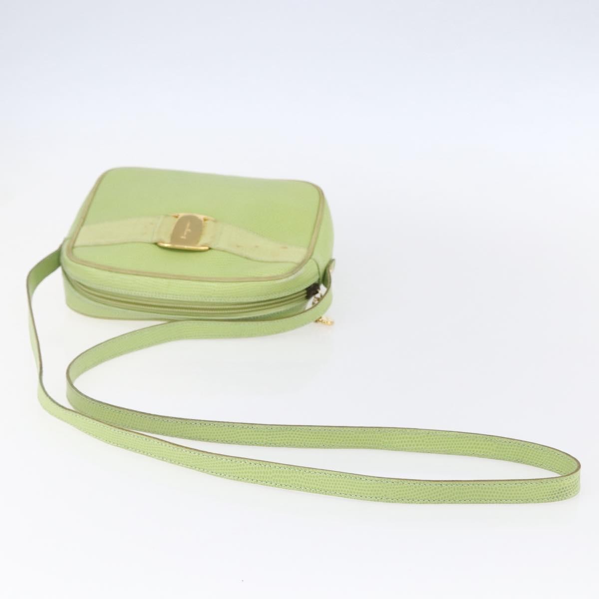 Salvatore Ferragamo Vara Bow Camera Leather Green Leather Shoulder Bag Bag (Pre-Owned)
