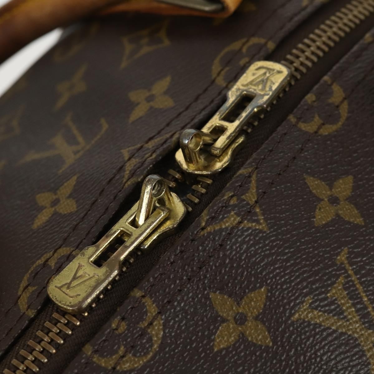 Louis Vuitton Keepall Monogram Canvas Brown Canvas Travel Bag Bag (Pre-Owned)