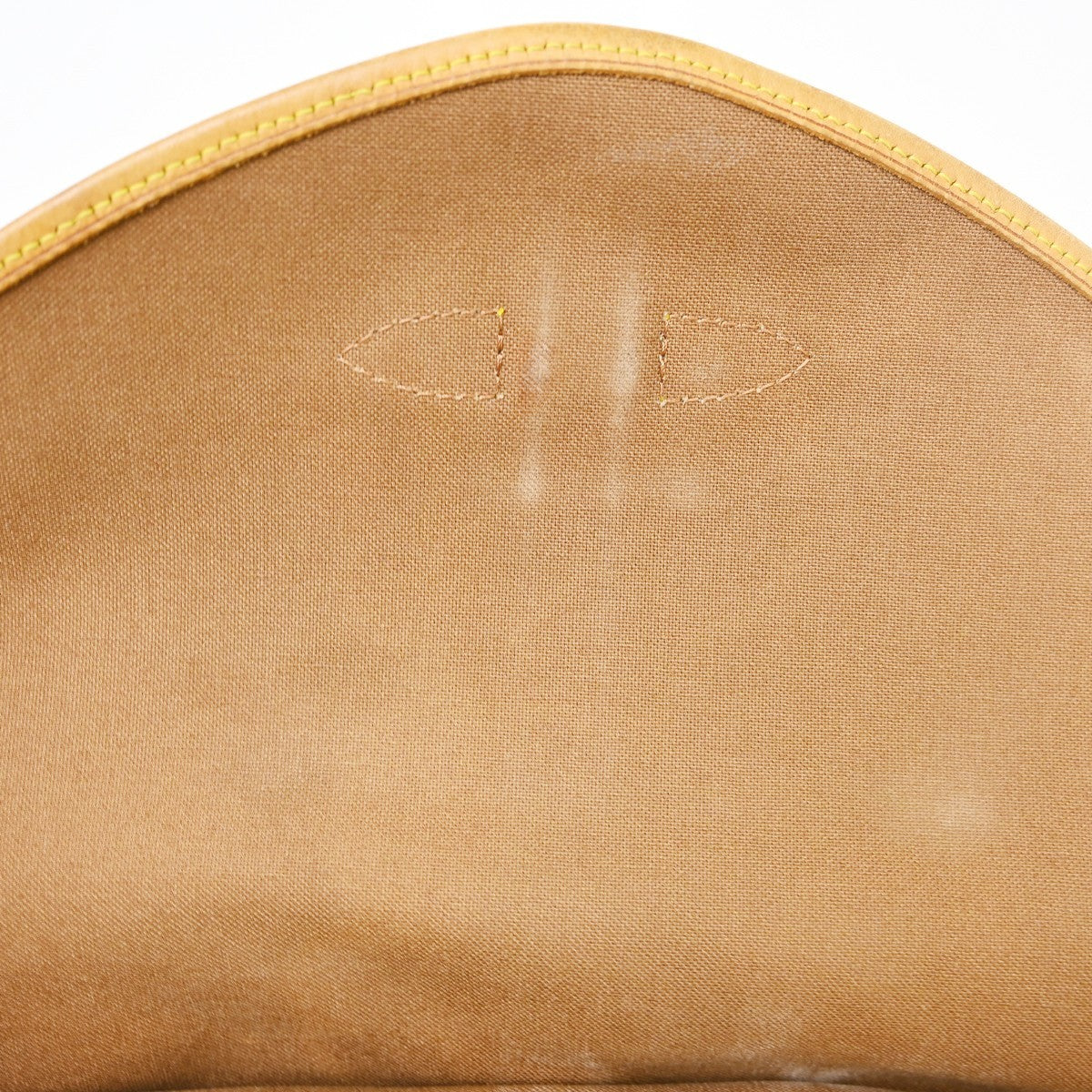 Louis Vuitton Saumur Monogram Brown Canvas Shoulder Bag Bag (Pre-Owned)