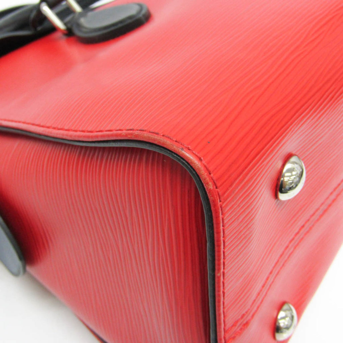 Louis Vuitton Tuileries Epi Leather Red Leather Handbag (Pre-Owned)