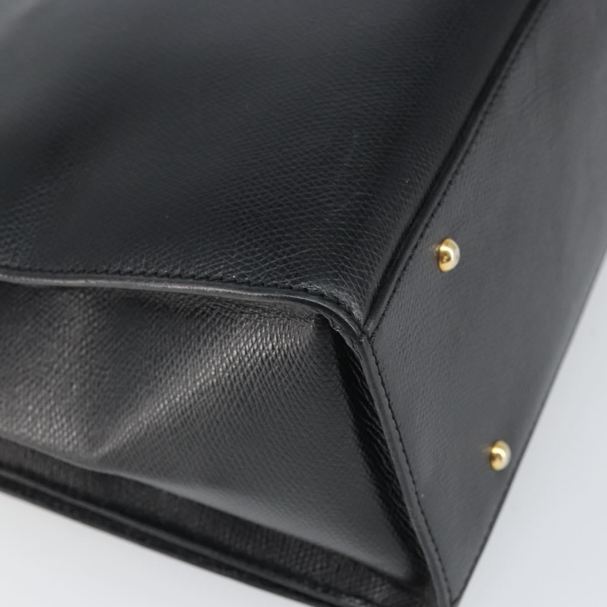 Celine Vintage Turn Lock Shoulder Leather Black Leather Handbag (Pre-Owned)