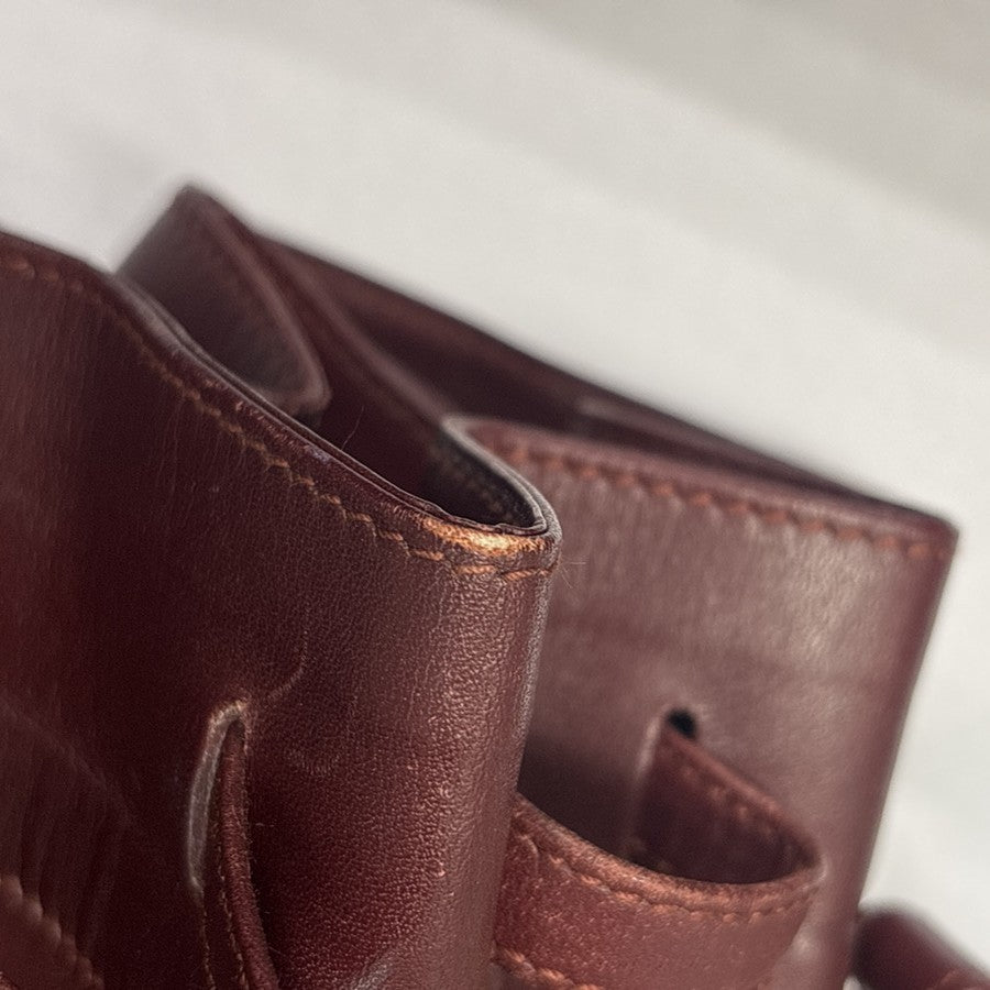 Cartier Must De Cartier Leather Burgundy Leather Shoulder Bag Bag (Pre-Owned)