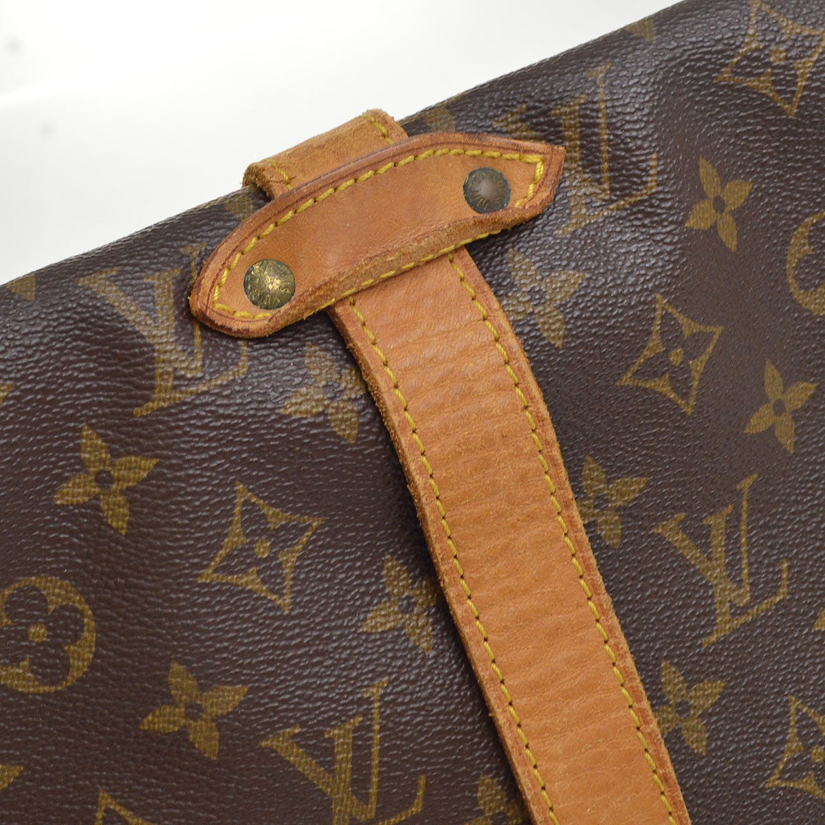 Louis Vuitton Saumur Monogram Brown Canvas Shoulder Bag Bag (Pre-Owned)