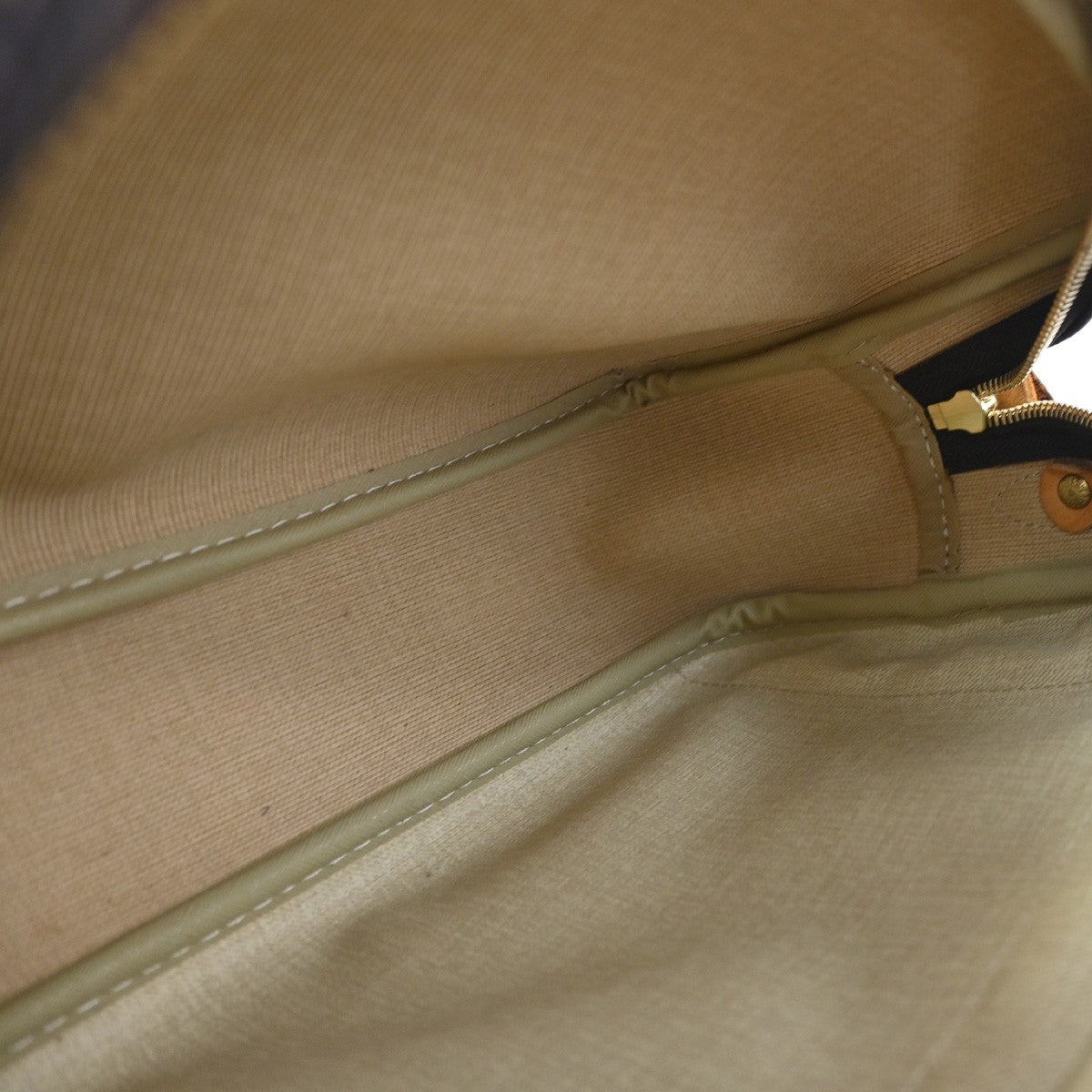 Louis Vuitton Reporter Monogram Canvas Brown Canvas Shoulder Bag Bag (Pre-Owned)