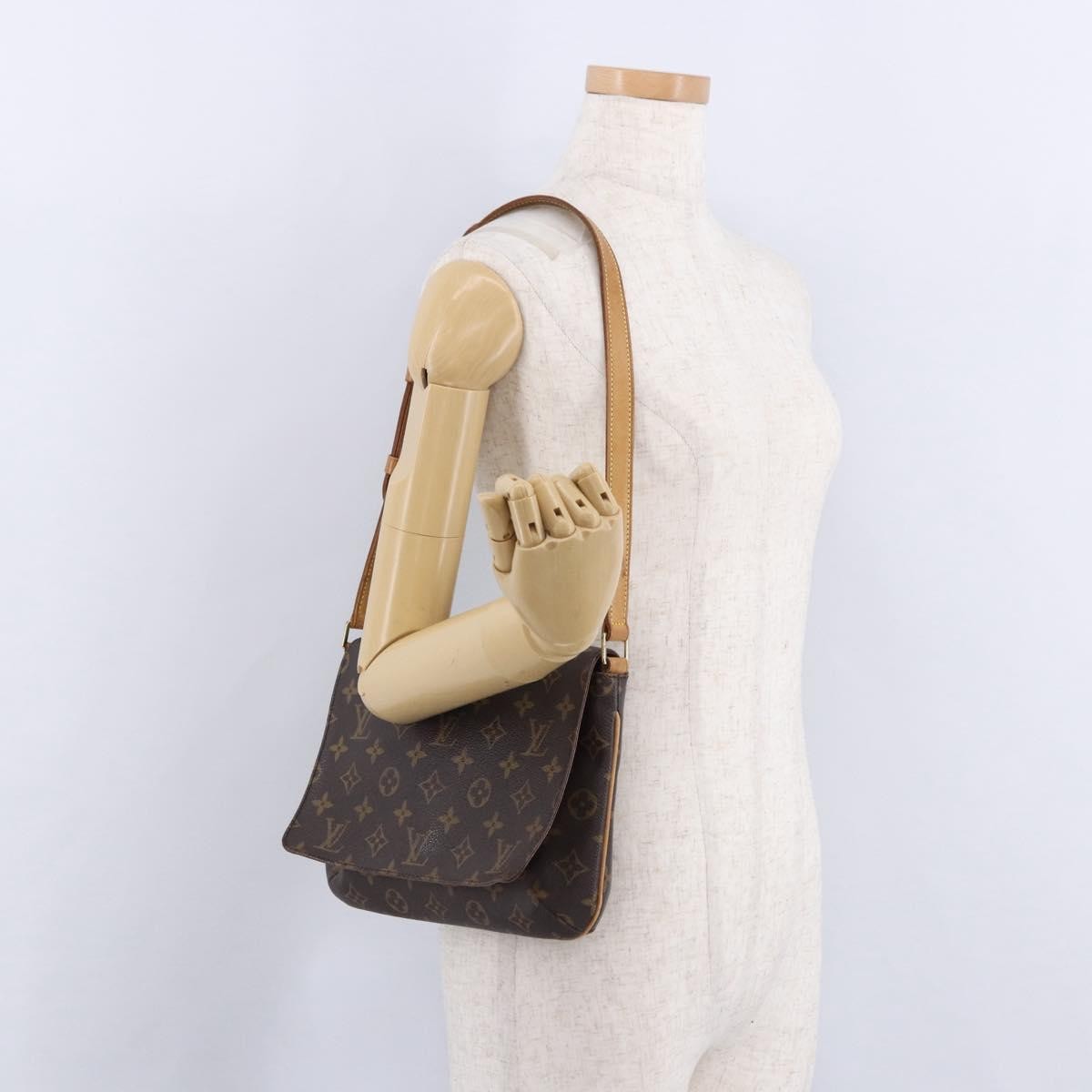 Louis Vuitton Musette Tango Monogram Canvas Brown Canvas Shoulder Bag Bag (Pre-Owned)