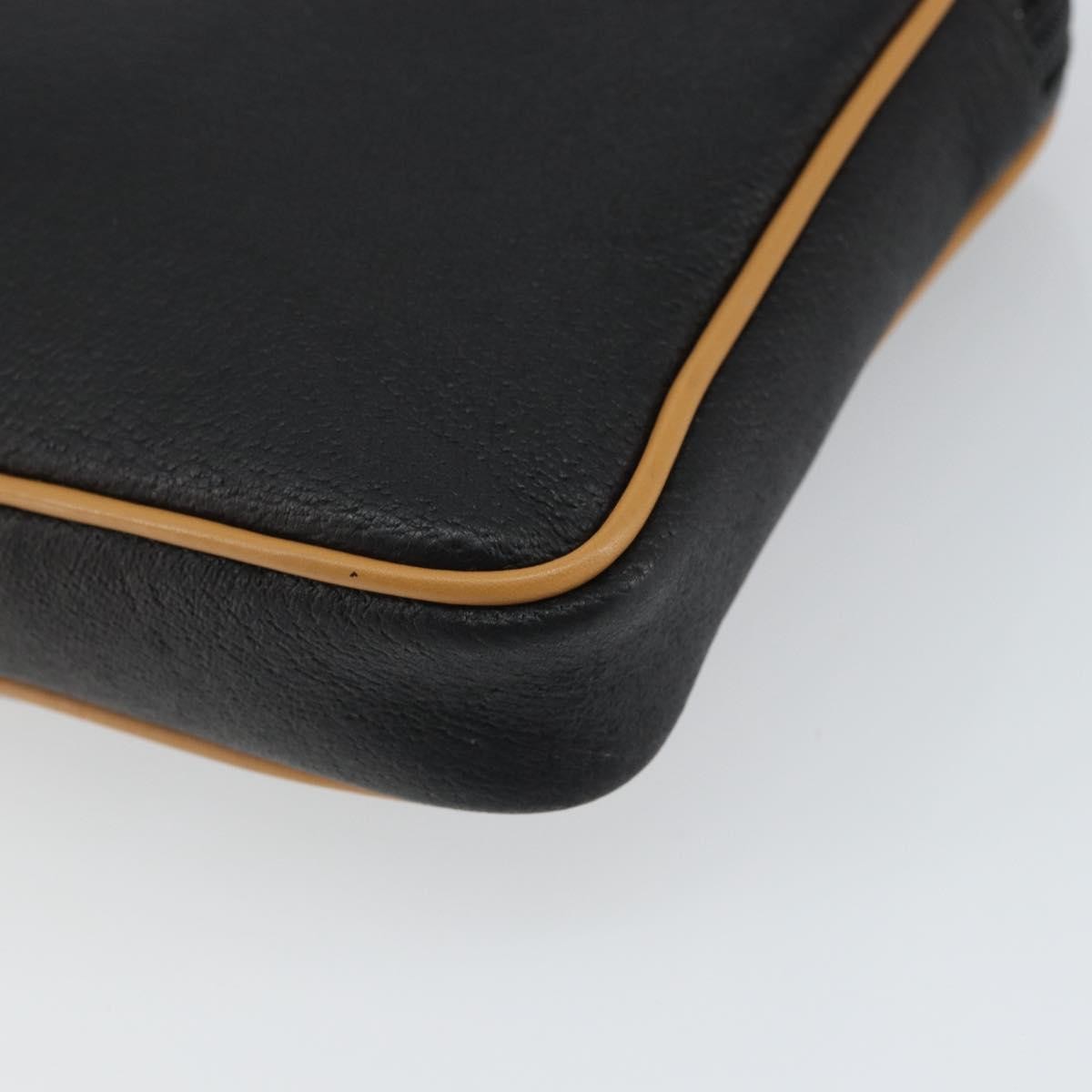 Gucci Vintage Clutch Leather Black Leather Clutche & Pouche Bag (Pre-Owned)