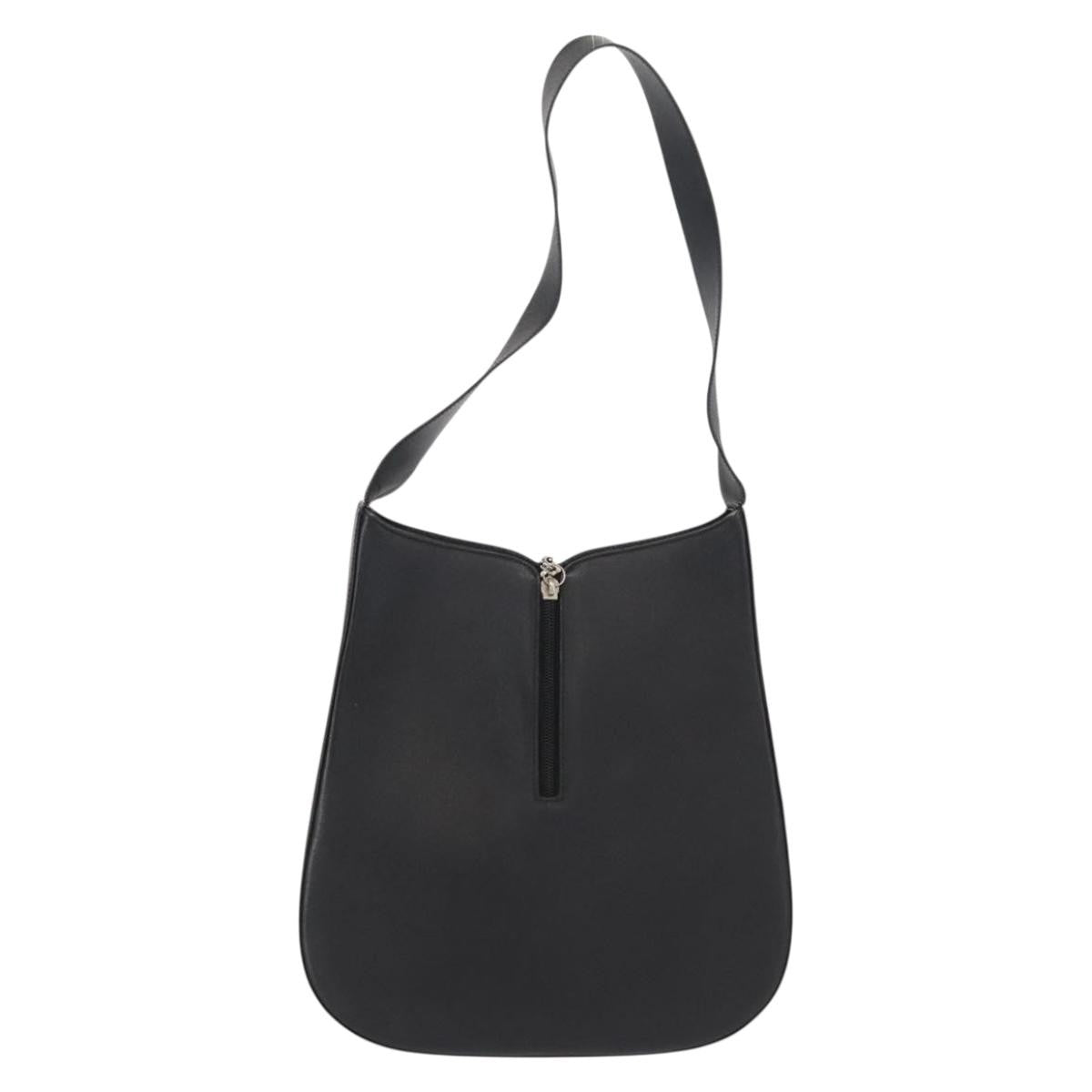 Salvatore Ferragamo Gancini Leather Black Leather Shoulder Bag Bag (Pre-Owned)