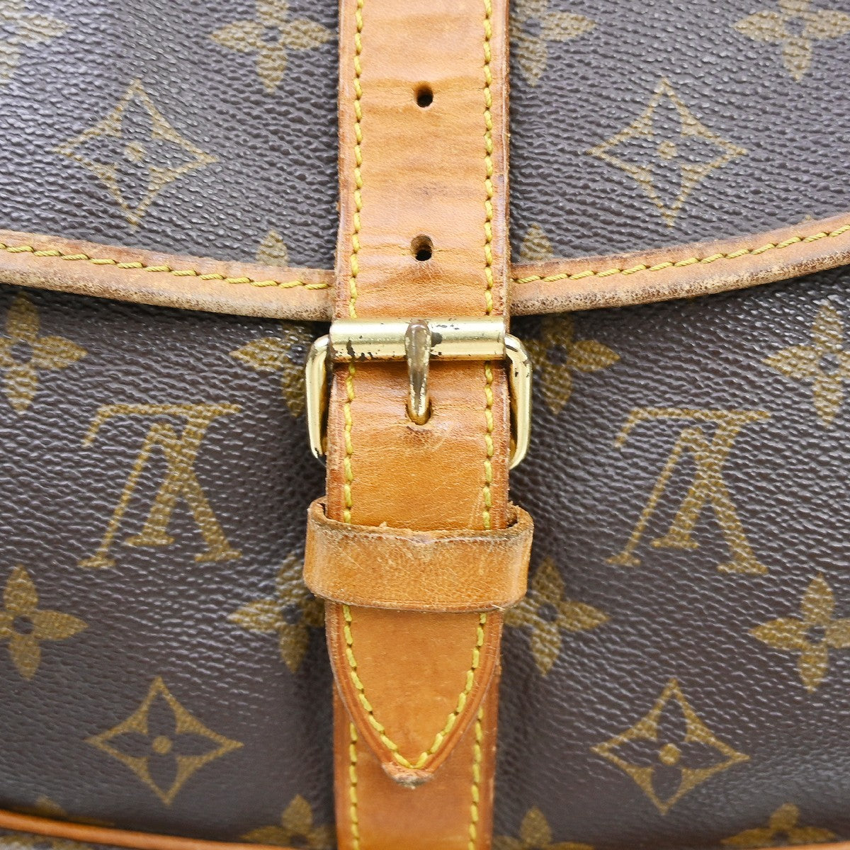 Louis Vuitton Saumur Monogram Canvas Brown Canvas Shoulder Bag Bag (Pre-Owned)