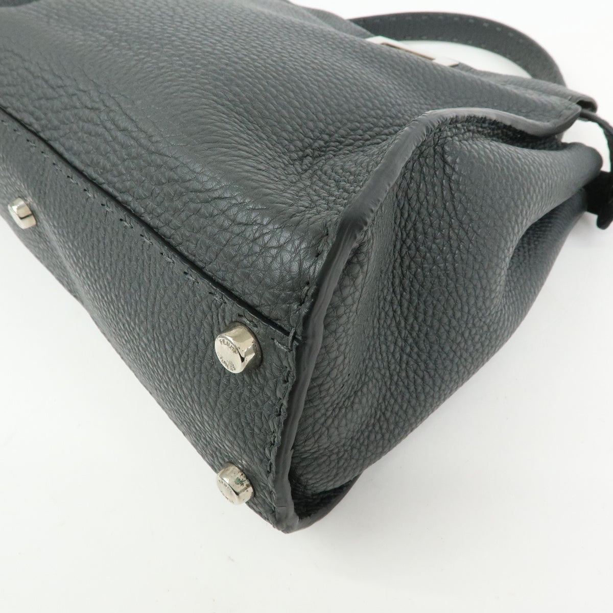 Fendi Selleria Peekaboo Leather Gray Leather Handbag (Pre-Owned)
