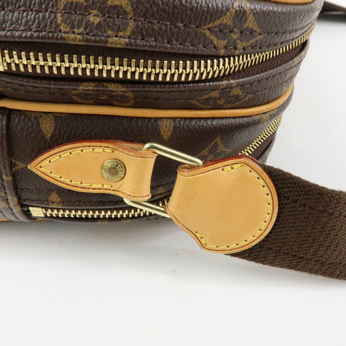 Louis Vuitton Reporter Monogram Canvas Brown Canvas Shoulder Bag Bag (Pre-Owned)
