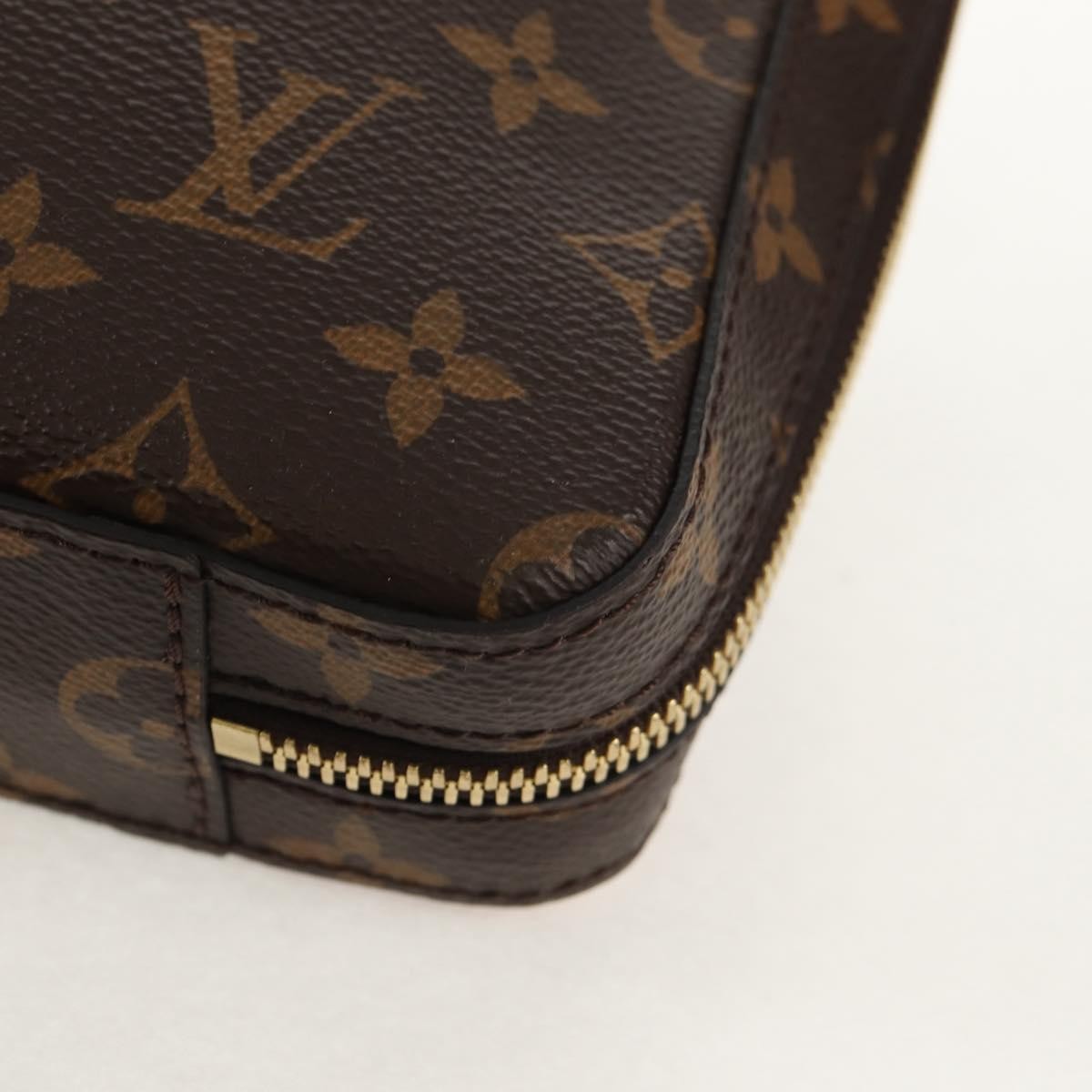 Louis Vuitton Soft Trunk Messenger Monogram Canvas Brown Canvas Shoulder Bag Bag (Pre-Owned)