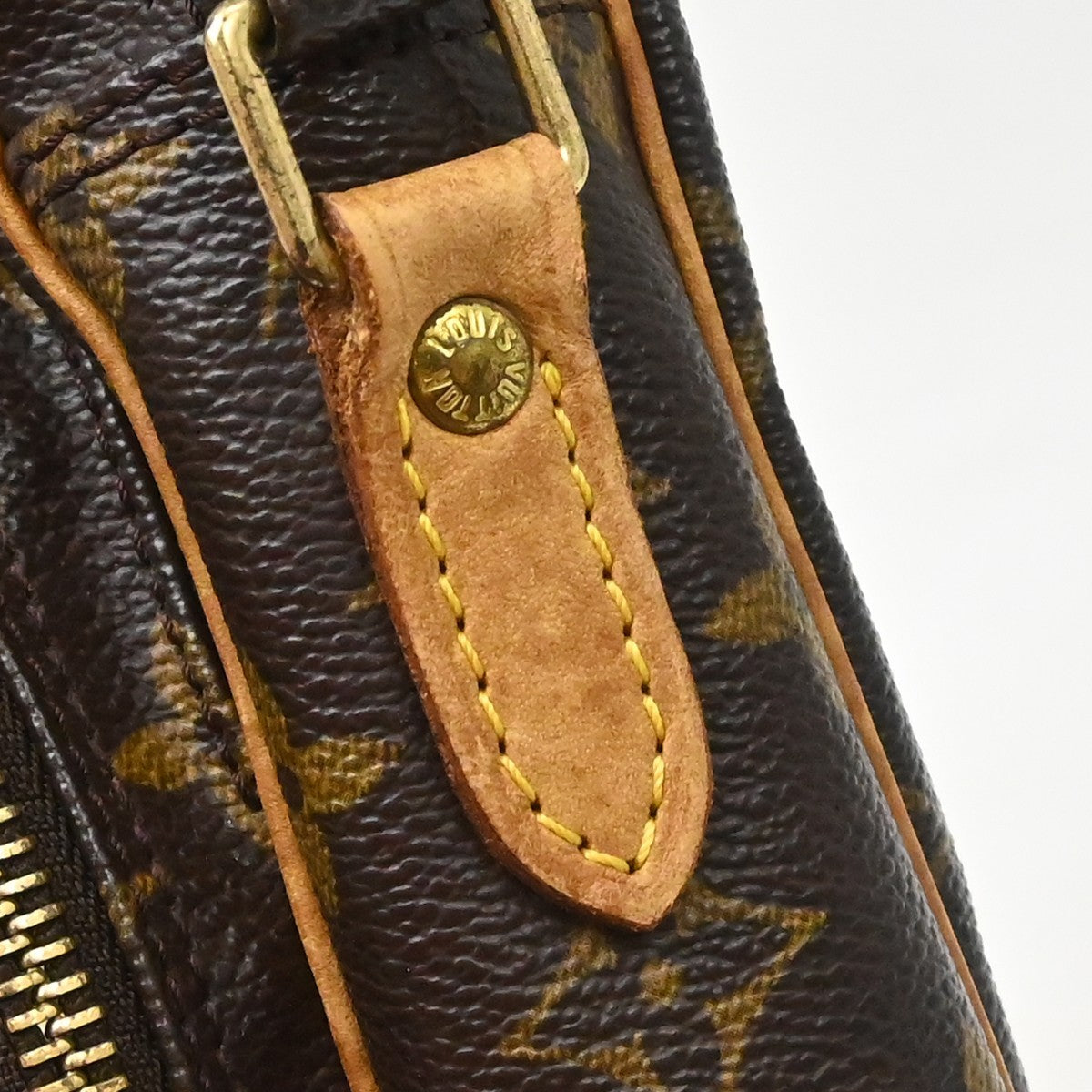 Louis Vuitton Amazone Monogram Canvas Brown Canvas Shoulder Bag Bag (Pre-Owned)