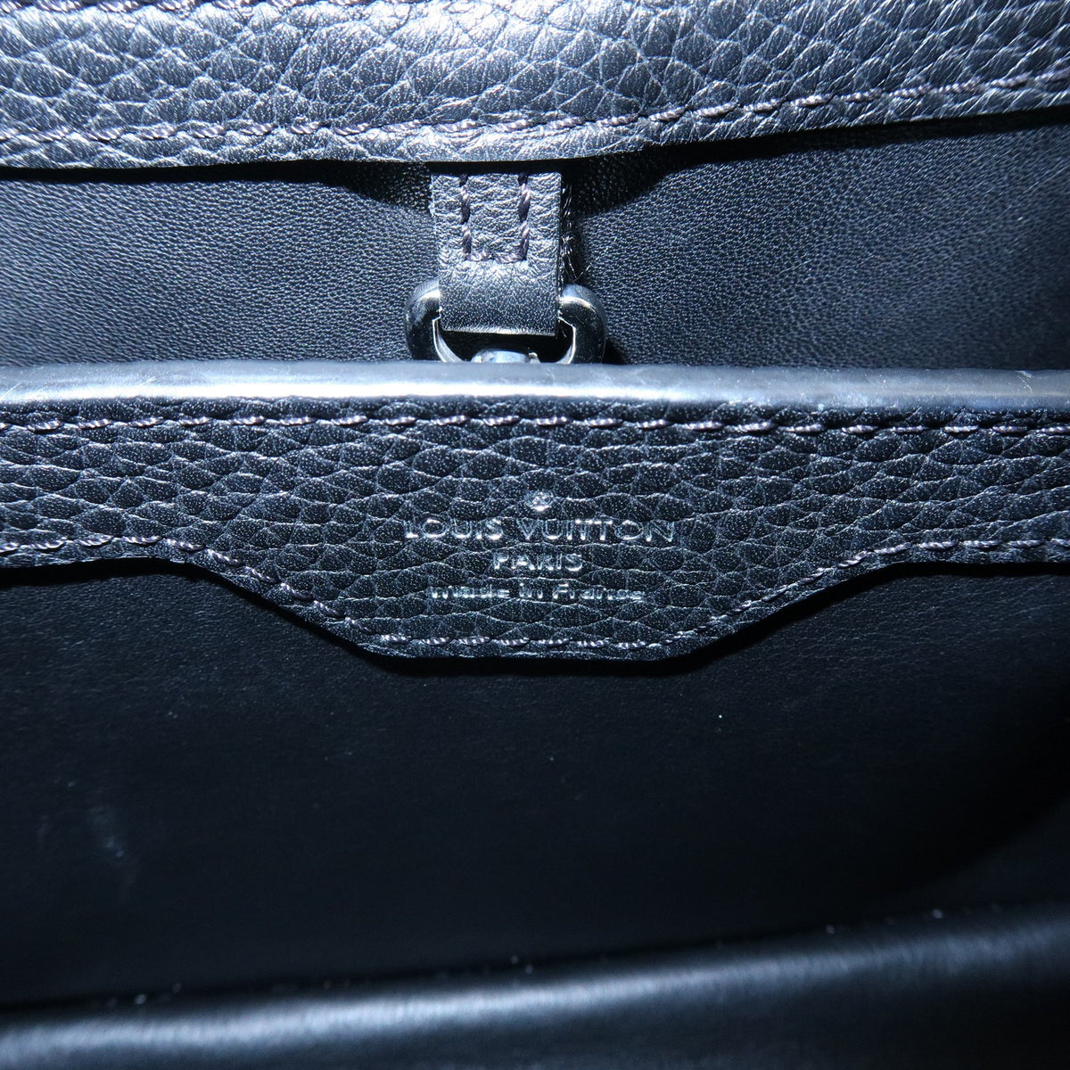 Louis Vuitton Capucines Fleur De Lys Taurillon Leather Black Leather Handbag (Pre-Owned)
