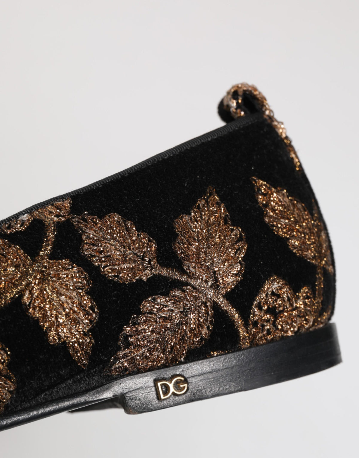 Dolce & Gabbana Black Floral Embroidery Men Loafers Men's Shoes (Pre-Owned)