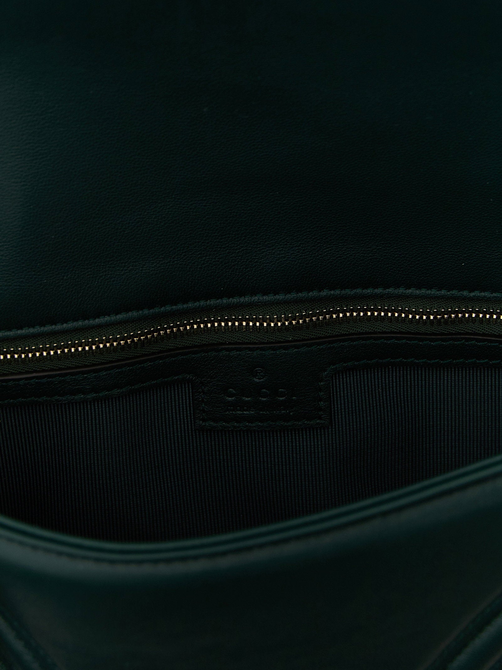 Gucci Women's Gg Marmont Medium Shoulder Bag