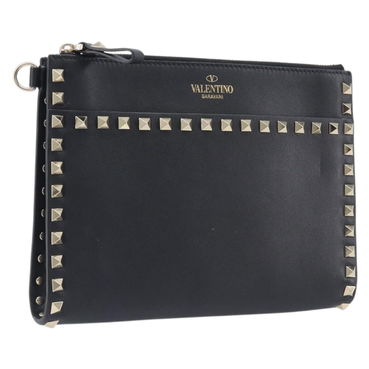 Valentino Garavani Rockstud Flat Wristlet Leather Black Leather Clutche & Pouche Bag (Pre-Owned)