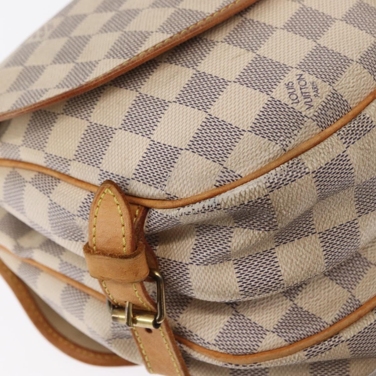 Louis Vuitton Saumur Damier Ebene Beige Canvas Shoulder Bag Bag (Pre-Owned)
