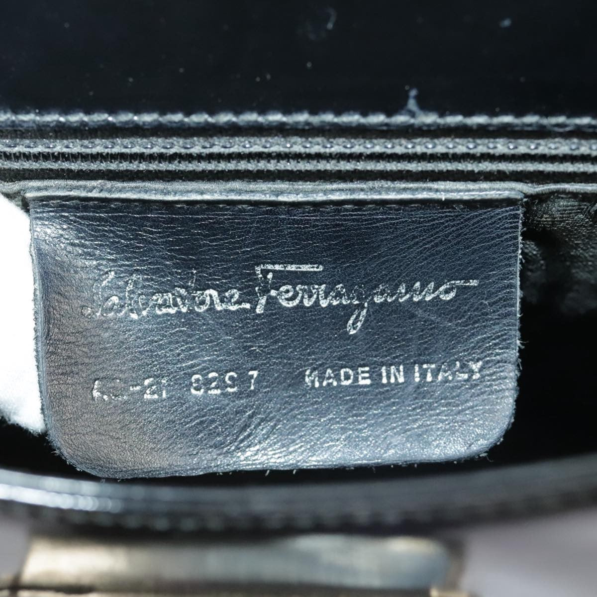 Salvatore Ferragamo Vintage Top Handle Leather Black Leather Handbag (Pre-Owned)